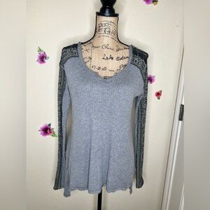 Free People Gray Waffle Knit with Embroidery Thermal Tunic Sz XS